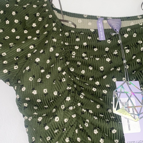 So cute! Adorable fall dress!-small ribbed-perfect for layering-very 2000’s - Picture 5 of 7